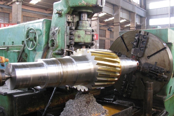 Optimizing gear-shaft connections to prevent mechanical failures