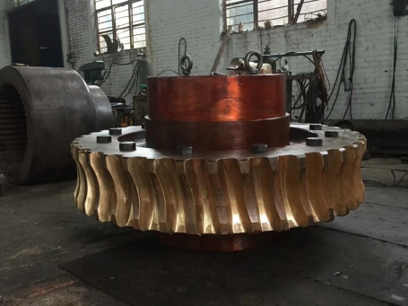 Custom worm shafts for efficient, reliable transmission